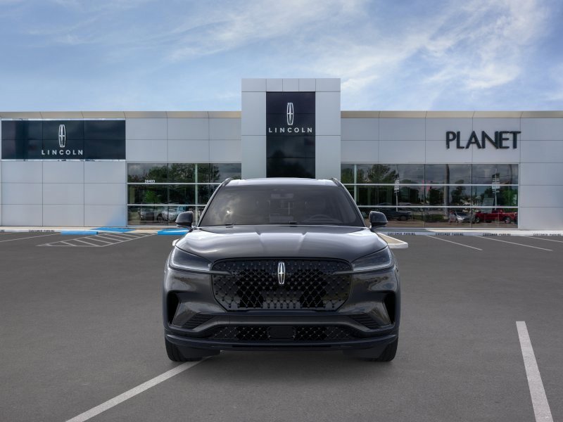 New 2026 Lincoln Aviator 2WD w/ Jet Appearance Package image 6