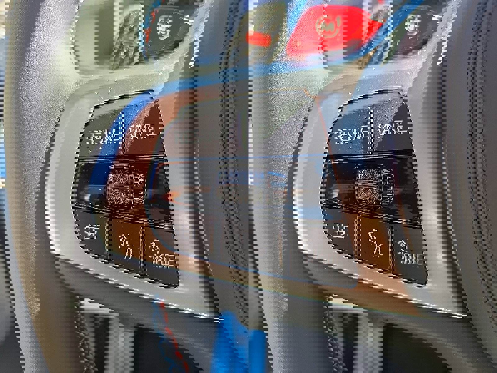 Used 2026 BMW X5 M Competition w/ Executive Package image 23