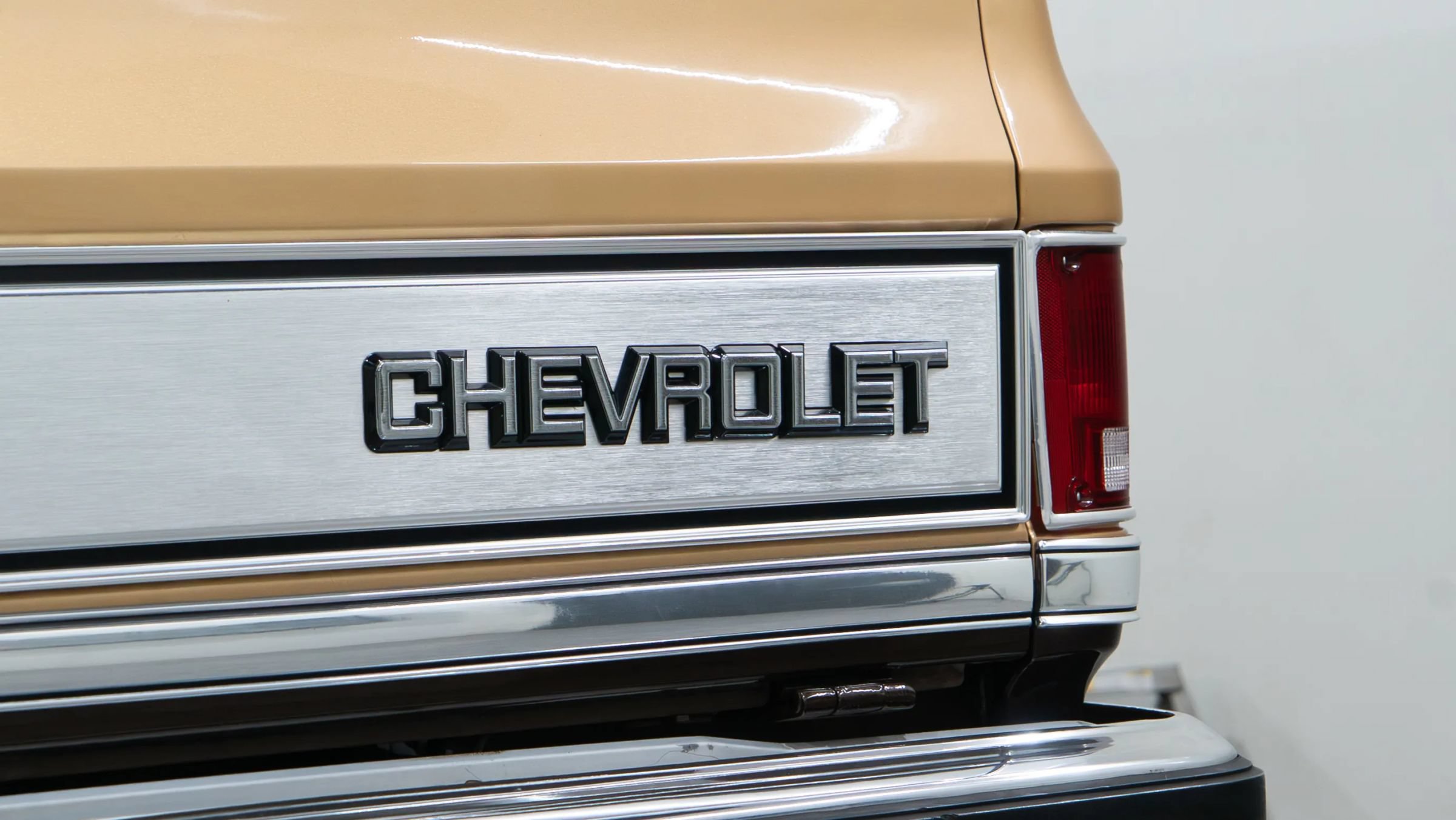 Used 1988 Chevrolet Blazer 4WD image 34