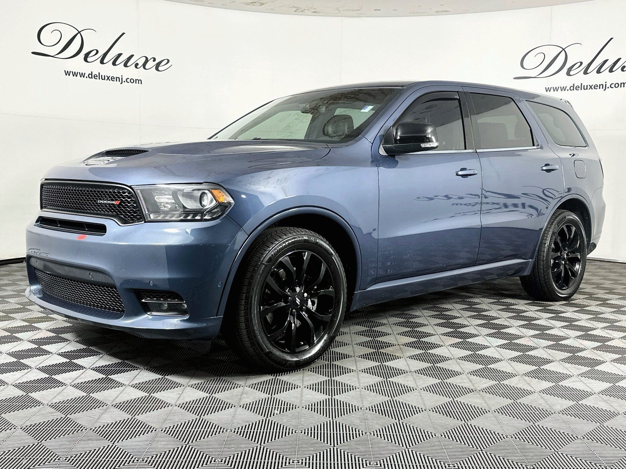 Used 2019 Dodge Durango R/T w/ Blacktop Package AWD/4WD image 3