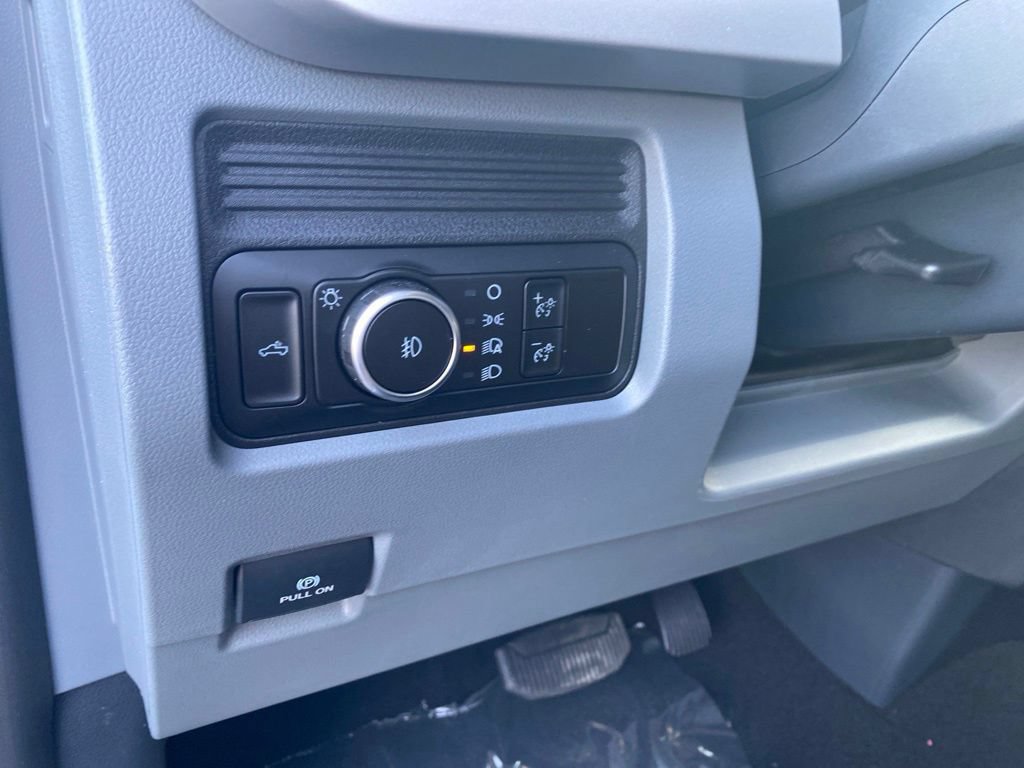 New 2026 Ford F350 XL w/ STX Appearance Package AWD/4WD image 15