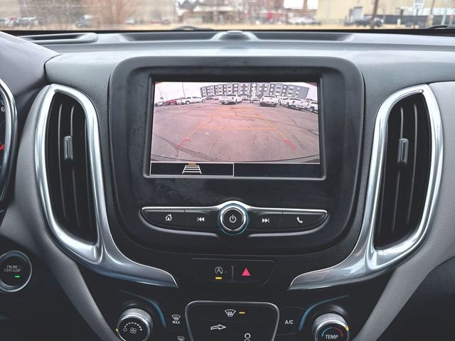 Used 2022 Chevrolet Equinox LS image 14