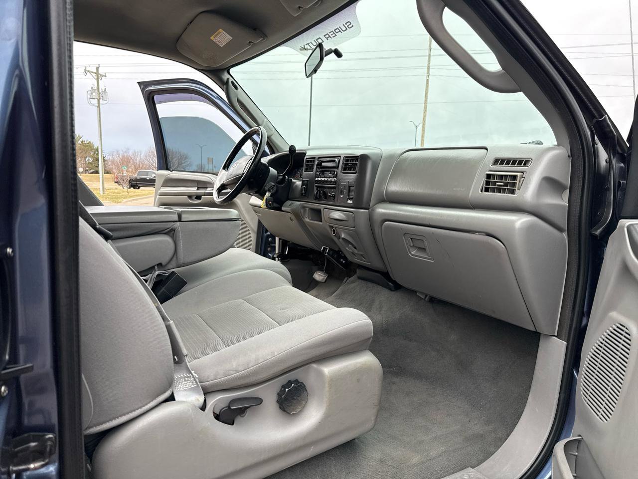 Used 2004 Ford F350 XL image 24