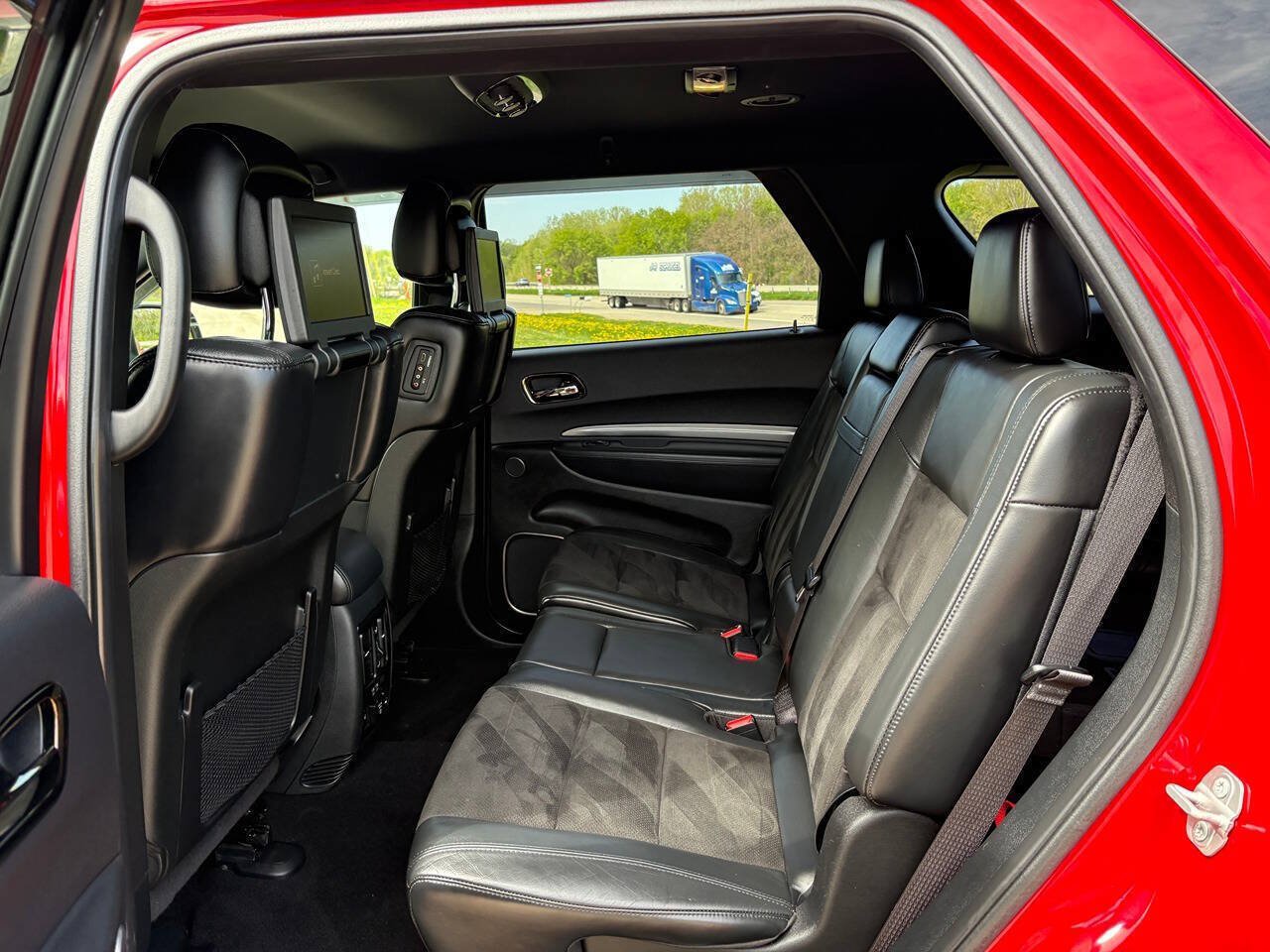 Used 2020 Dodge Durango R/T w/ Technology Group AWD/4WD image 10