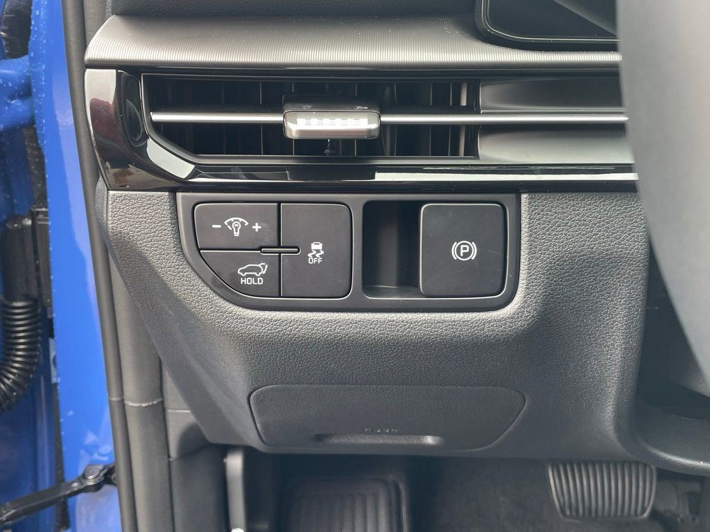 New 2026 Kia Sportage EX image 13