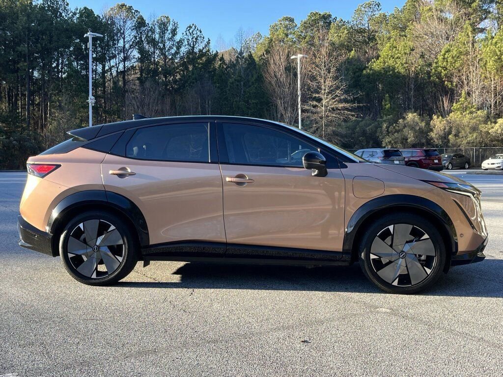 Certified 2024 Nissan Ariya AWD image 29