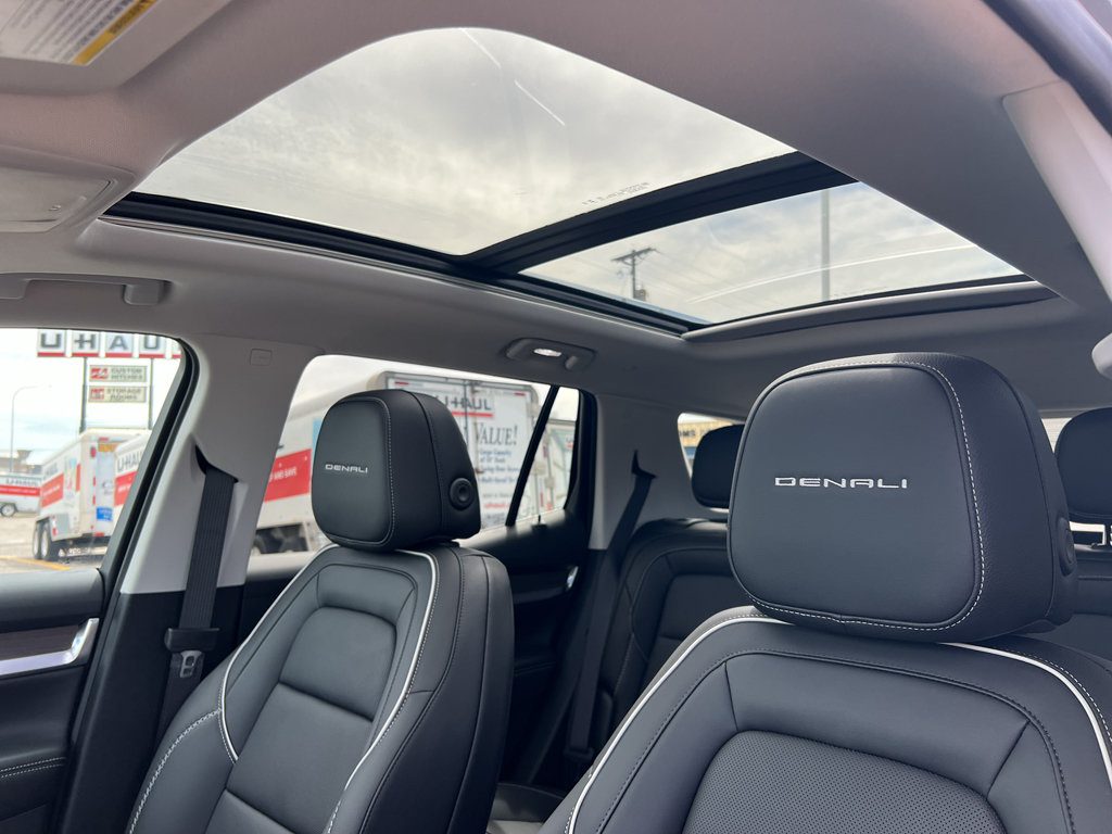 New 2026 GMC Terrain Denali w/ LPO, Floor Liner Package AWD/4WD image 36