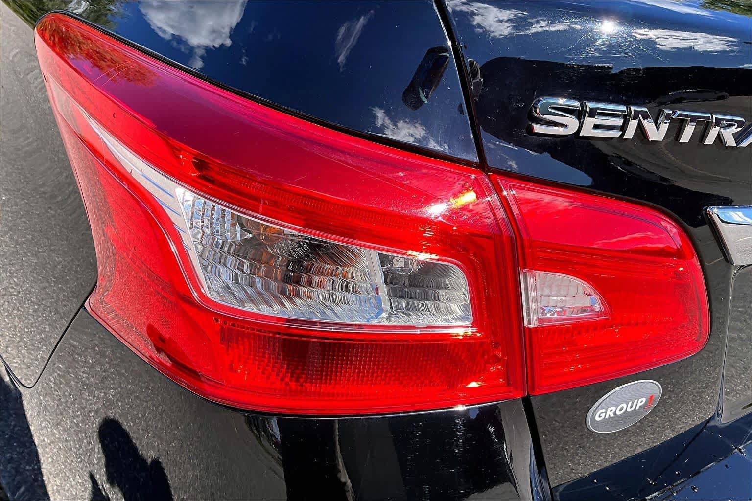 Used 2019 Nissan Sentra S FWD image 28
