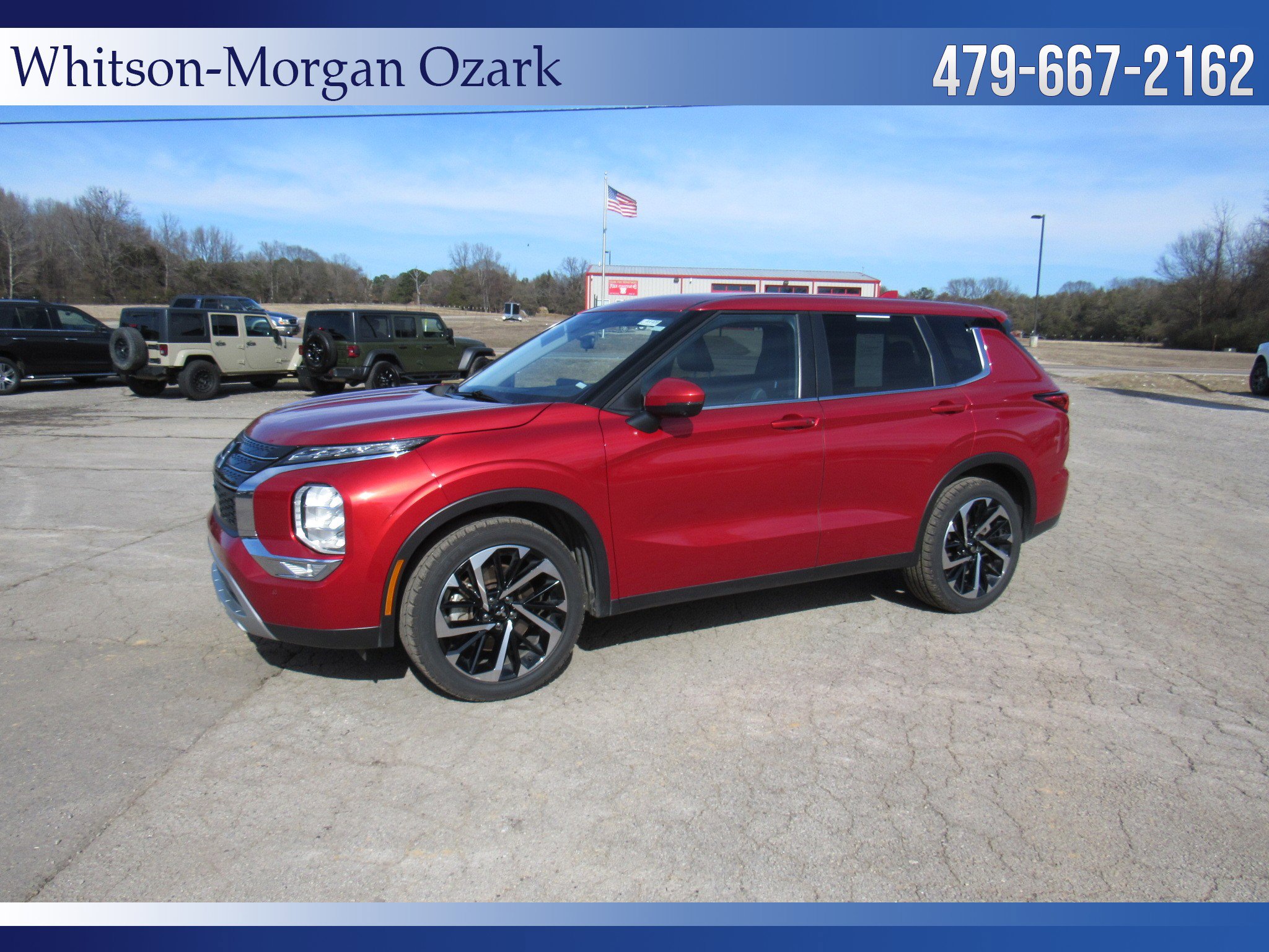 Used 2024 Mitsubishi Outlander SE image 4