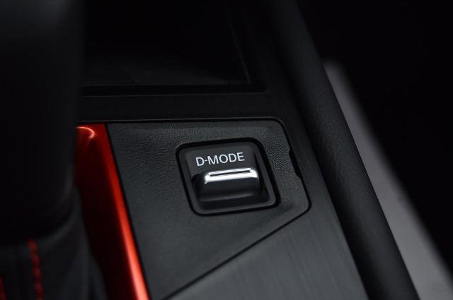 New 2025 Nissan Kicks SR image 21