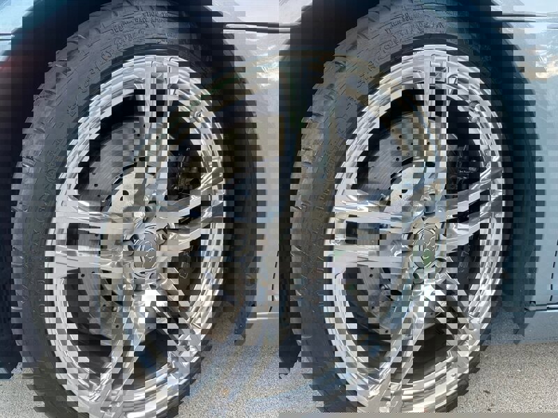 Used 2009 Audi R8 V8 w/ Enhanced Leather Pkg image 35