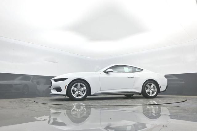New 2026 Ford Mustang Coupe image 27