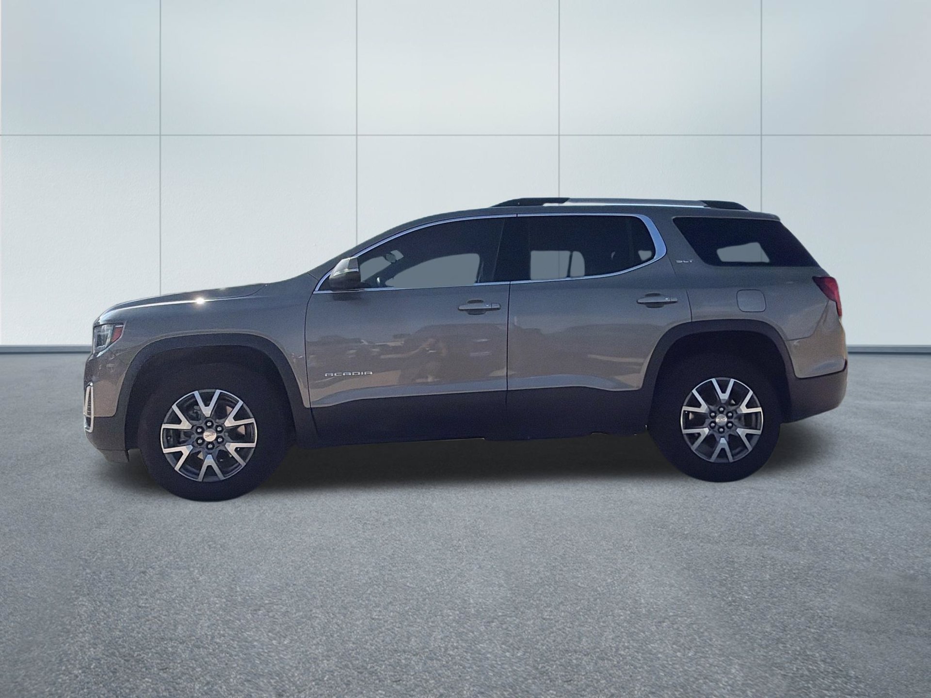 Used 2023 GMC Acadia SLT AWD/4WD image 10