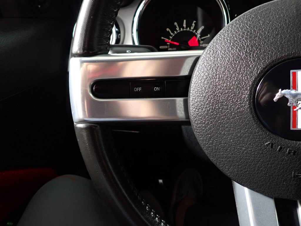 Used 2006 Ford Mustang GT Premium RWD image 24