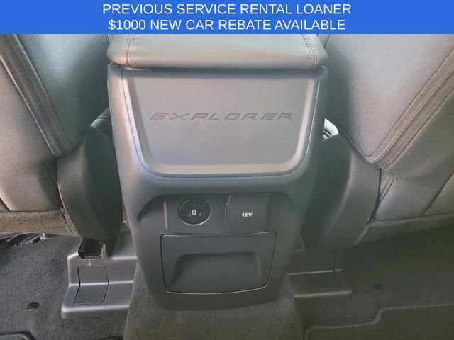 Used 2026 Ford Explorer Active AWD/4WD image 15