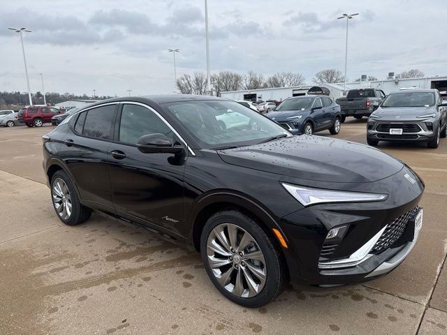 New 2026 Buick Envista Avenir image 1