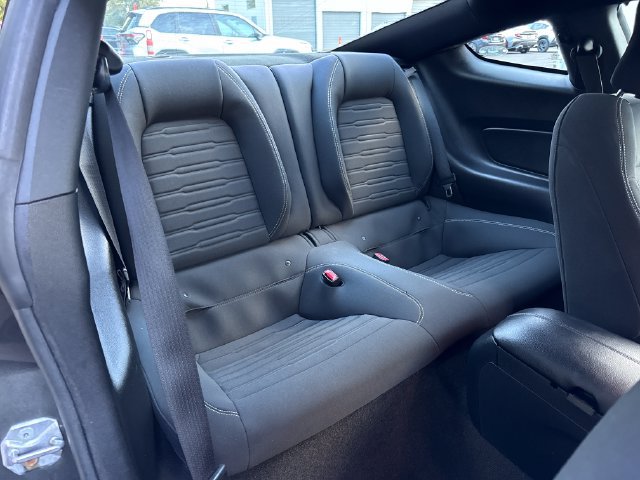 Used 2016 Ford Mustang GT RWD image 10