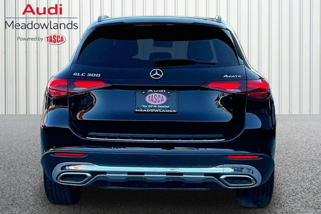 Used 2024 Mercedes-Benz GLC 300 4MATIC image 5