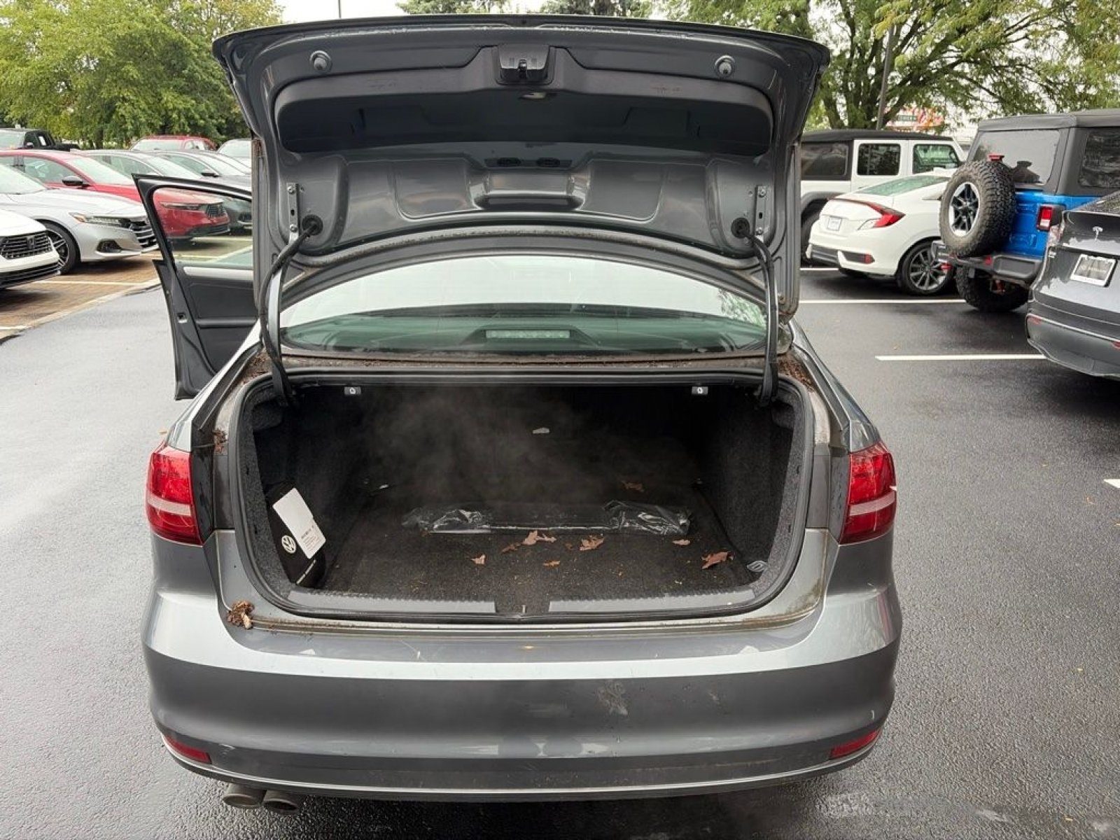 Used 2017 Volkswagen Jetta SE FWD image 26