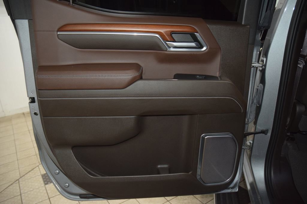 Used 2023 GMC Sierra 1500 Denali w/ Technology Package AWD/4WD image 48