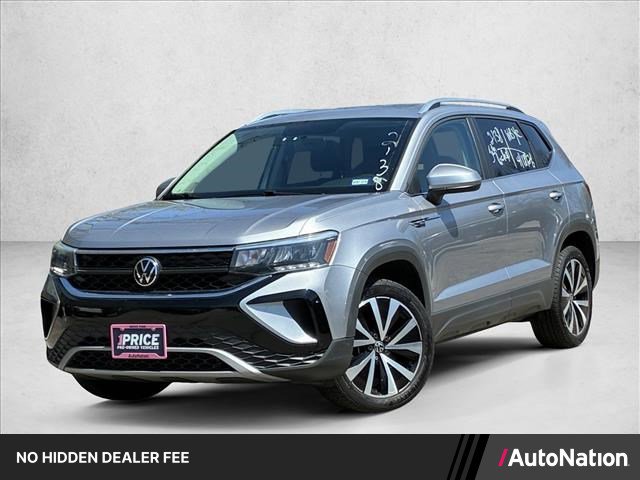 Used 2022 Volkswagen Taos SE FWD image 1