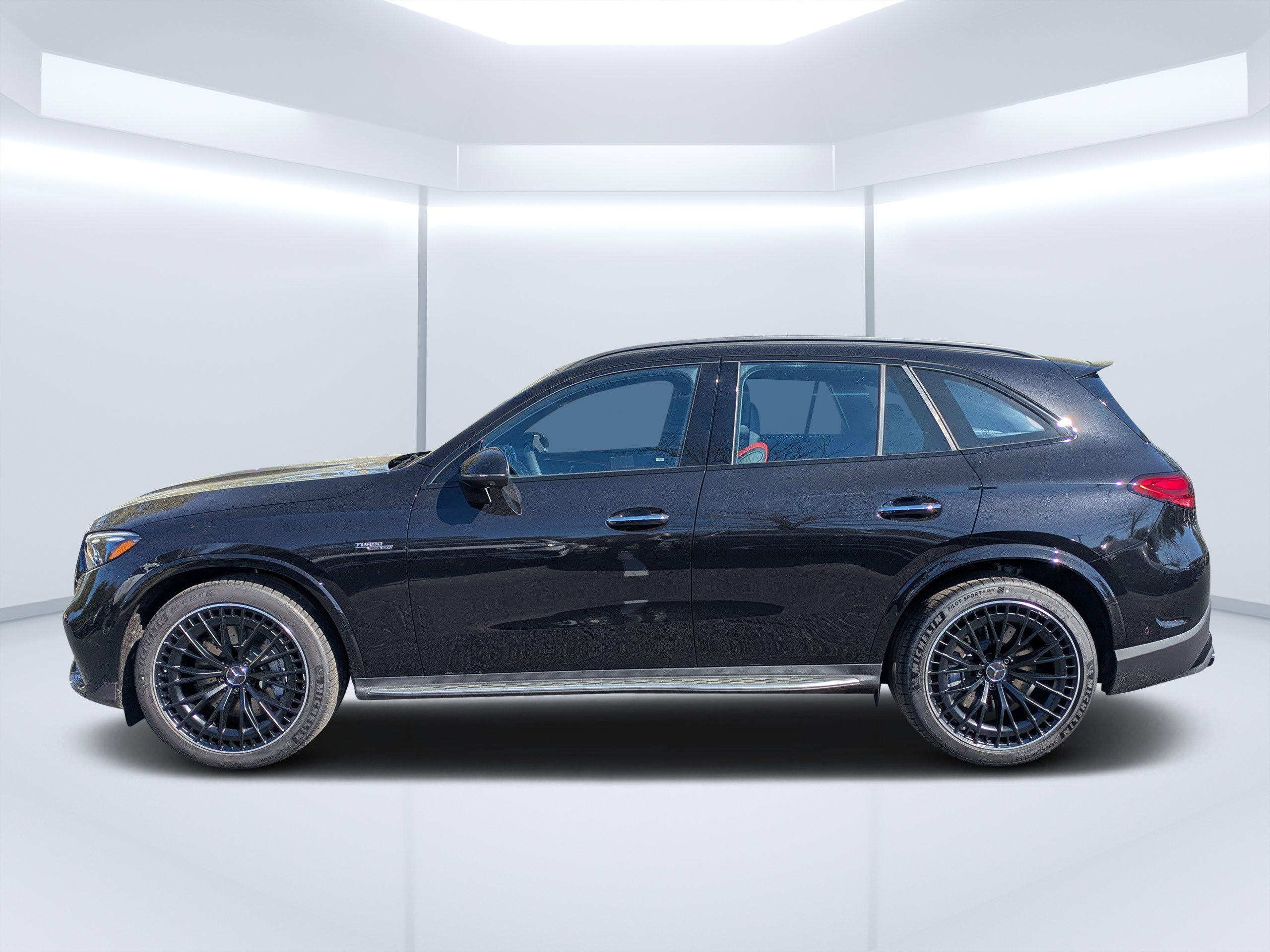 New 2026 Mercedes-Benz GLC 43 AMG 4MATIC image 9