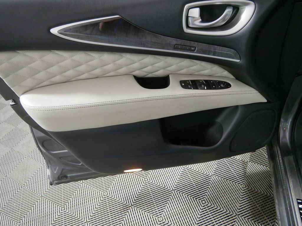 Used 2019 INFINITI QX60 Luxe w/ Limited Package image 14