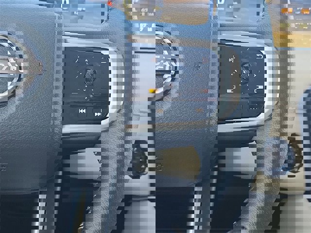 New 2025 Nissan Armada Platinum image 14