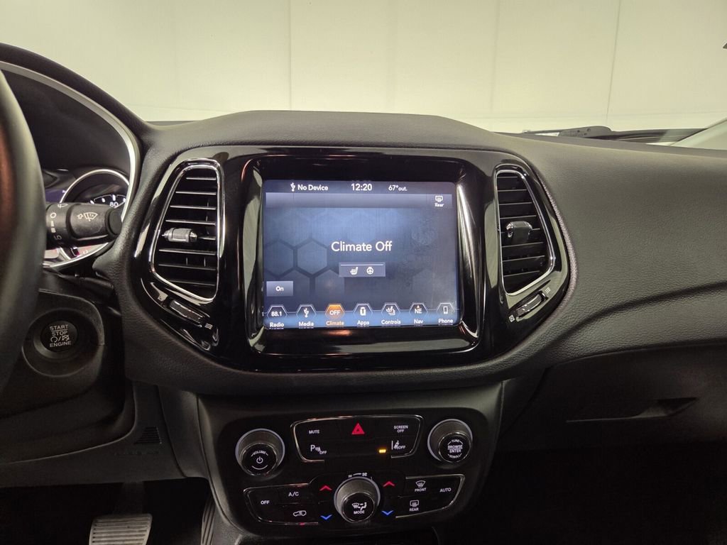 Used 2019 Jeep Compass Limited w/ Advanced Safety Group image 20