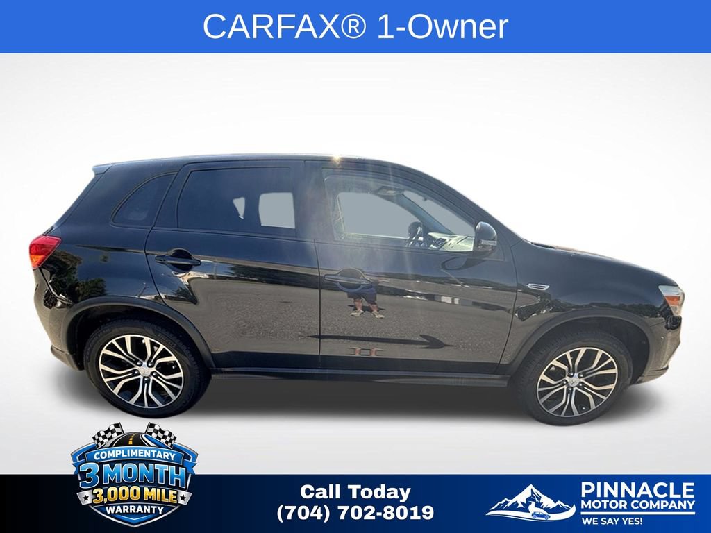 Used 2017 Mitsubishi Outlander Sport ES AWD/4WD image 3