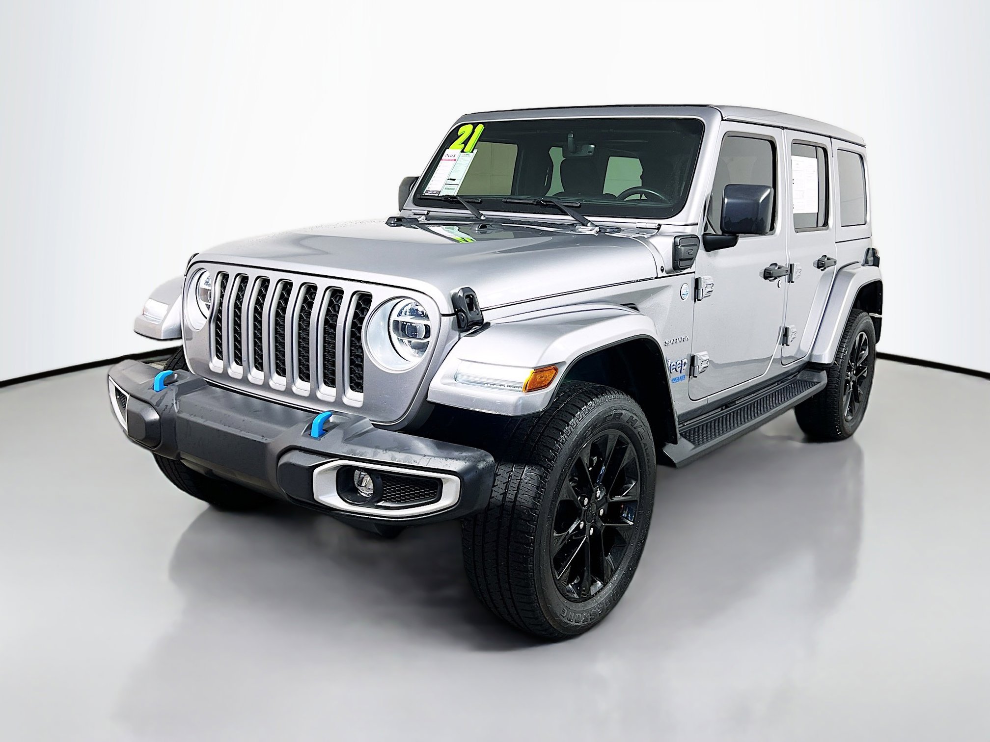 Used 2021 Jeep Wrangler Unlimited Sahara w/ Cold Weather Group image 10