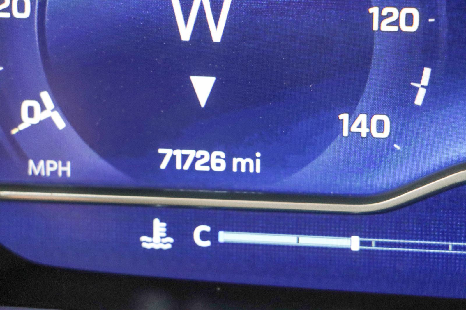 Used 2023 Chevrolet Suburban LT image 17