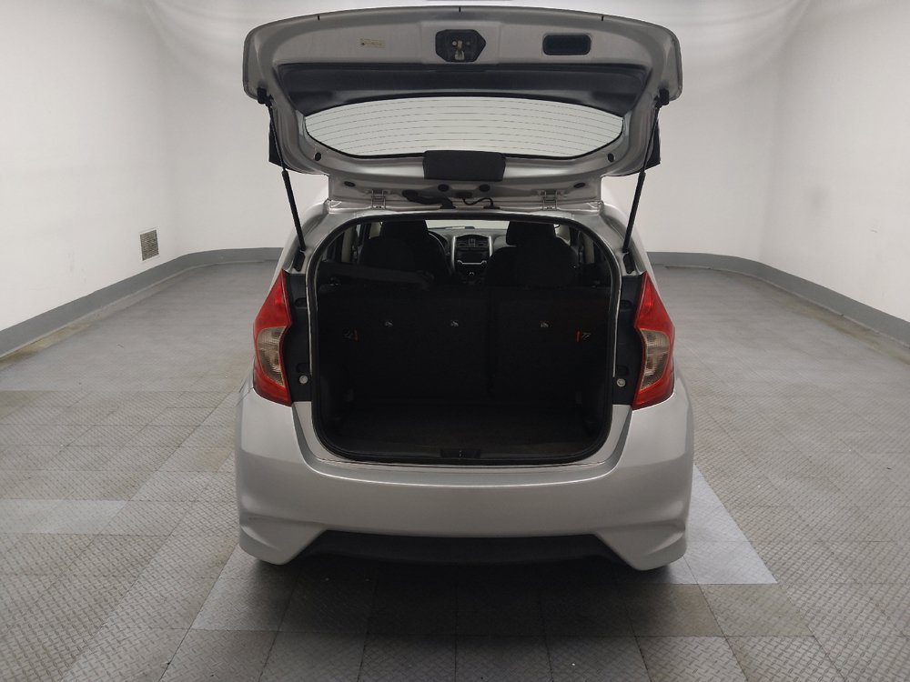 Used 2018 Nissan Versa Note SV FWD image 29