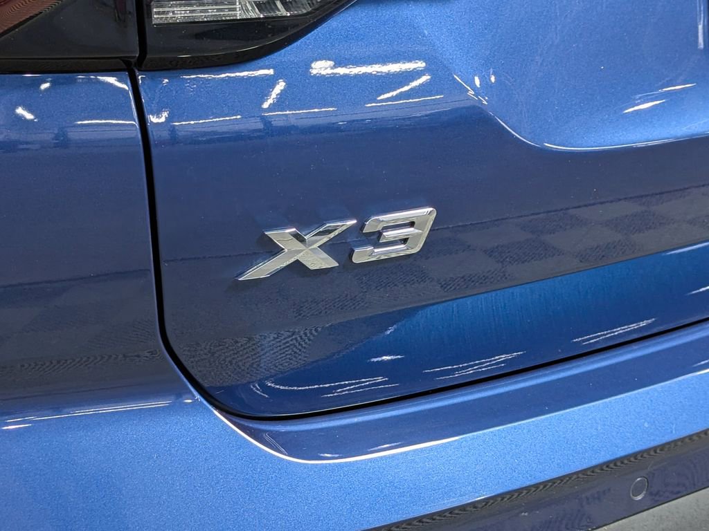 Certified 2024 BMW X3 xDrive30i w/ Premium Package image 9