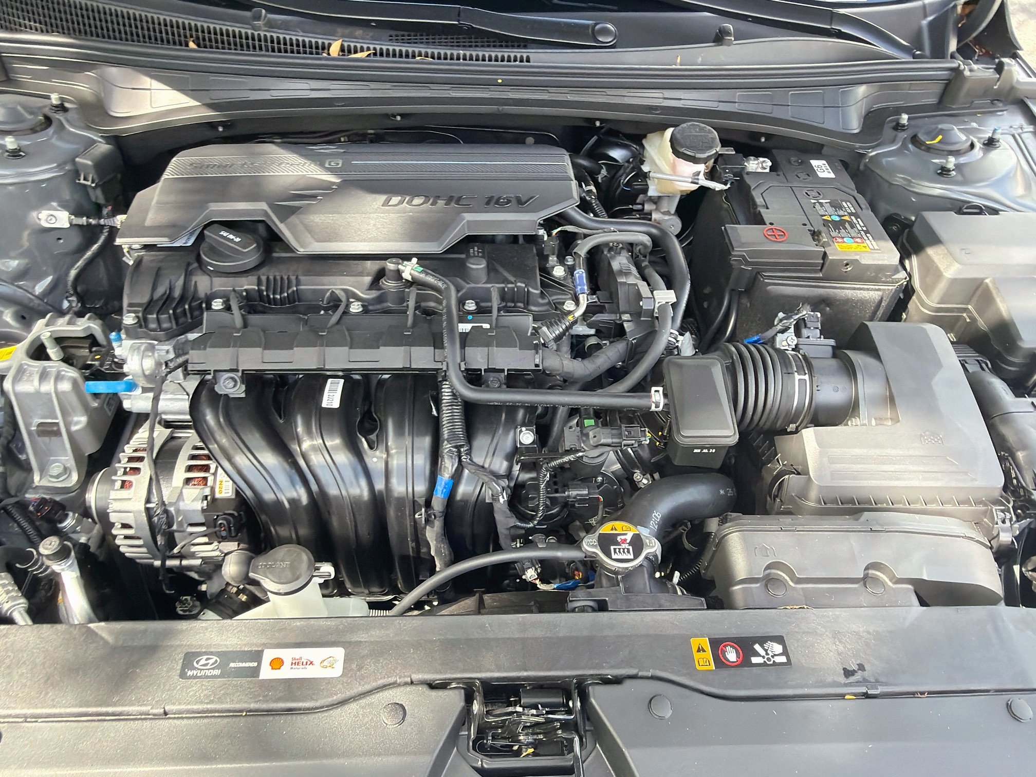 New 2026 Hyundai Elantra Limited FWD image 22