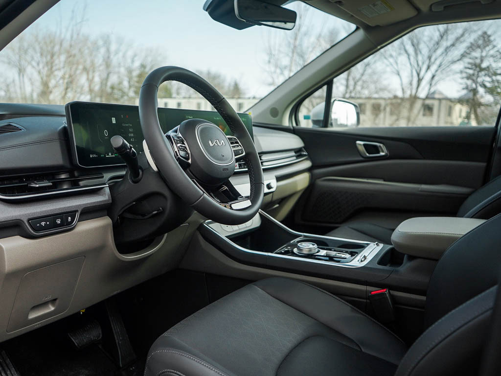 New 2026 Kia Carnival SX FWD image 19