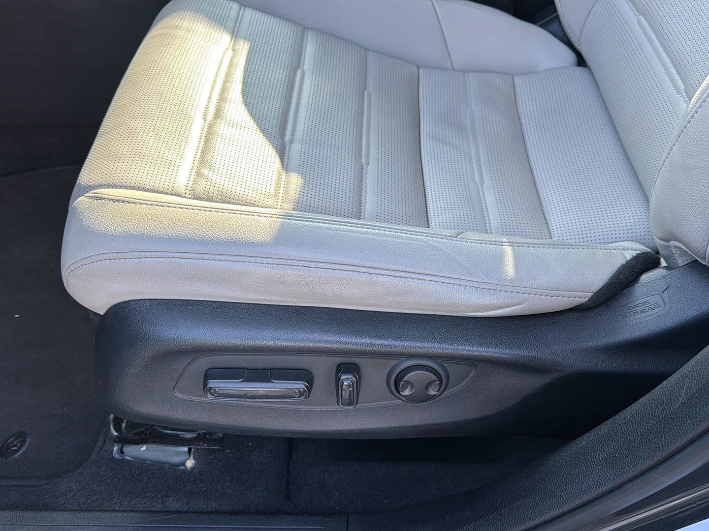 Used 2024 Honda CR-V EX-L image 27