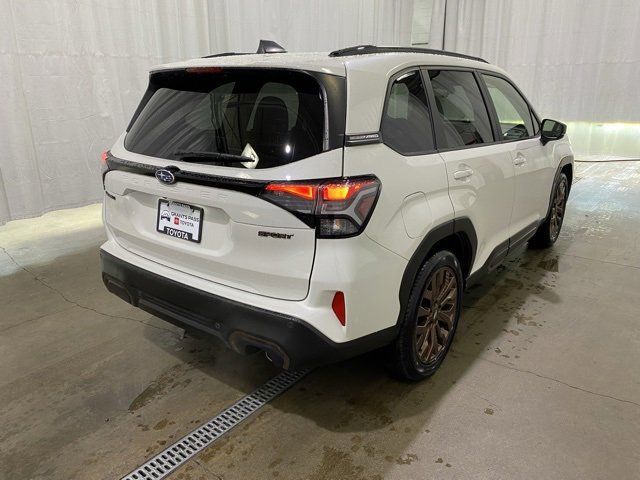 Used 2025 Subaru Forester Sport image 4