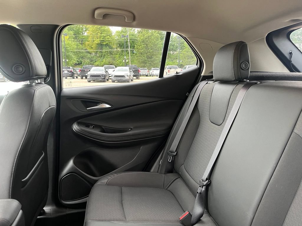 Used 2024 Buick Encore GX Preferred FWD image 17