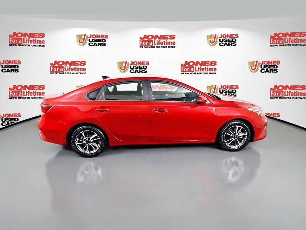 Used 2022 Kia Forte LXS FWD image 15