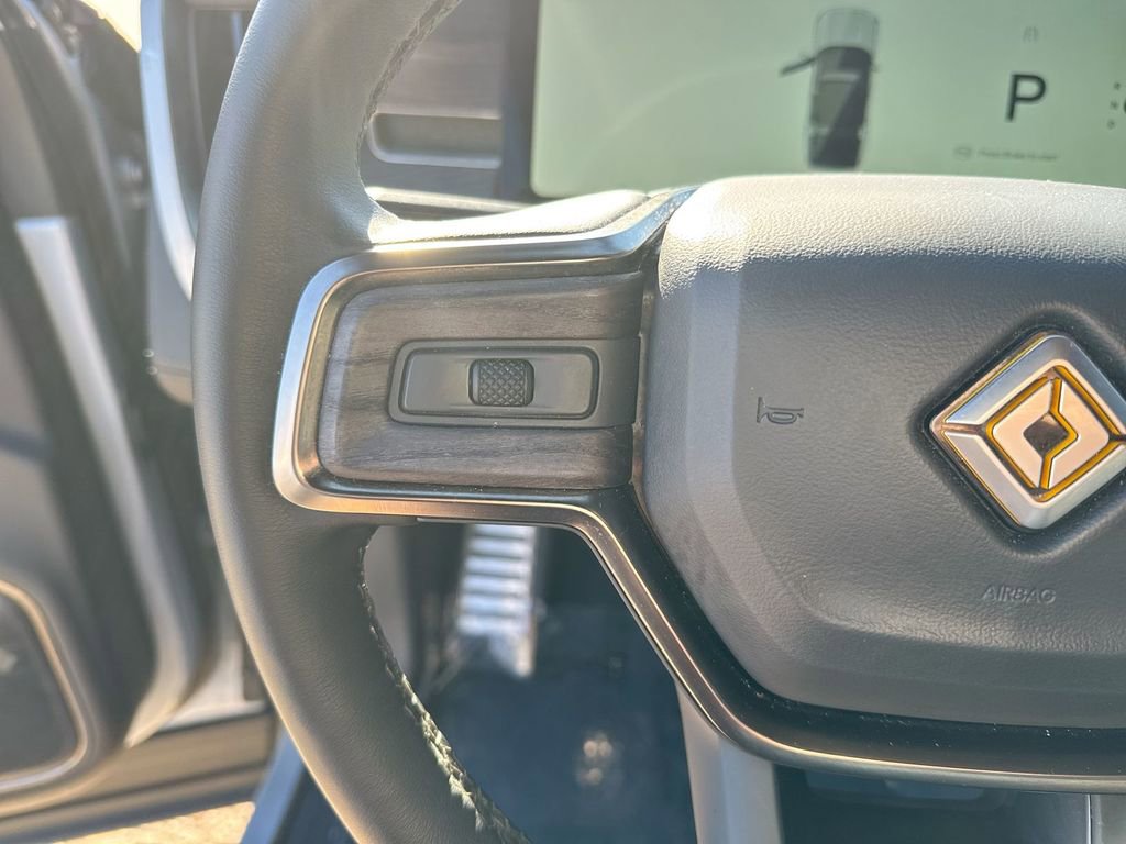 Used 2024 Rivian R1S Adventure image 17
