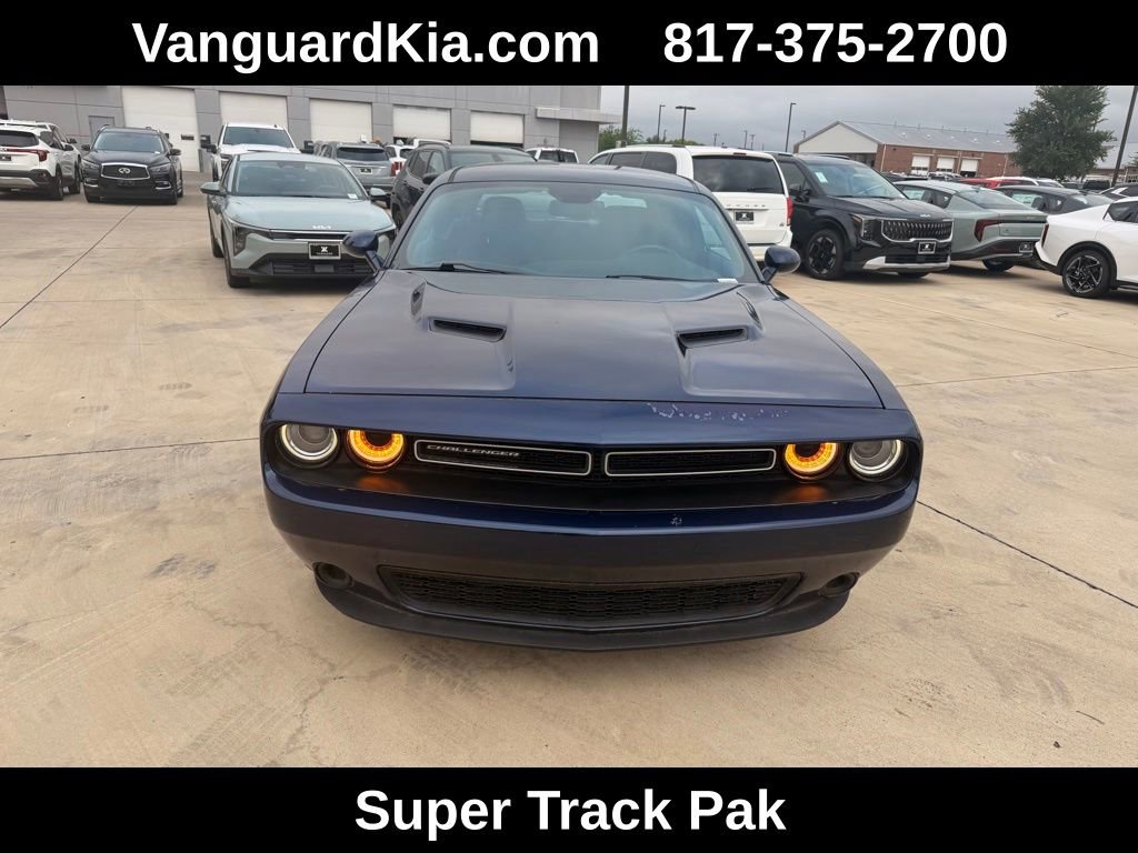 Used 2016 Dodge Challenger SXT w/ Sound Group RWD image 7