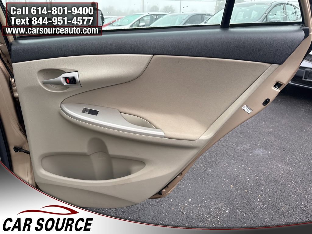 Used 2011 Toyota Corolla LE w/ Premium Pkg image 28