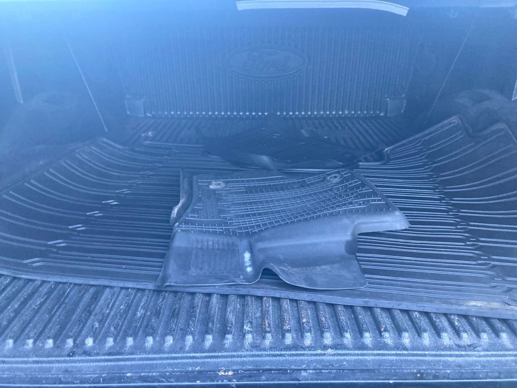 Used 2019 Ford F150 Lariat w/ Equipment Group 502A Luxury image 27