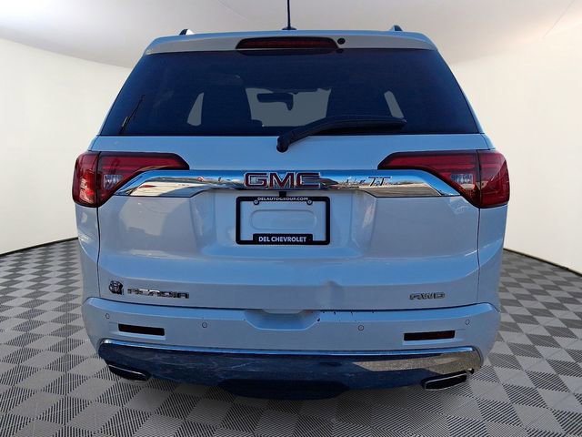 Used 2017 GMC Acadia Denali w/ Technology Package image 5