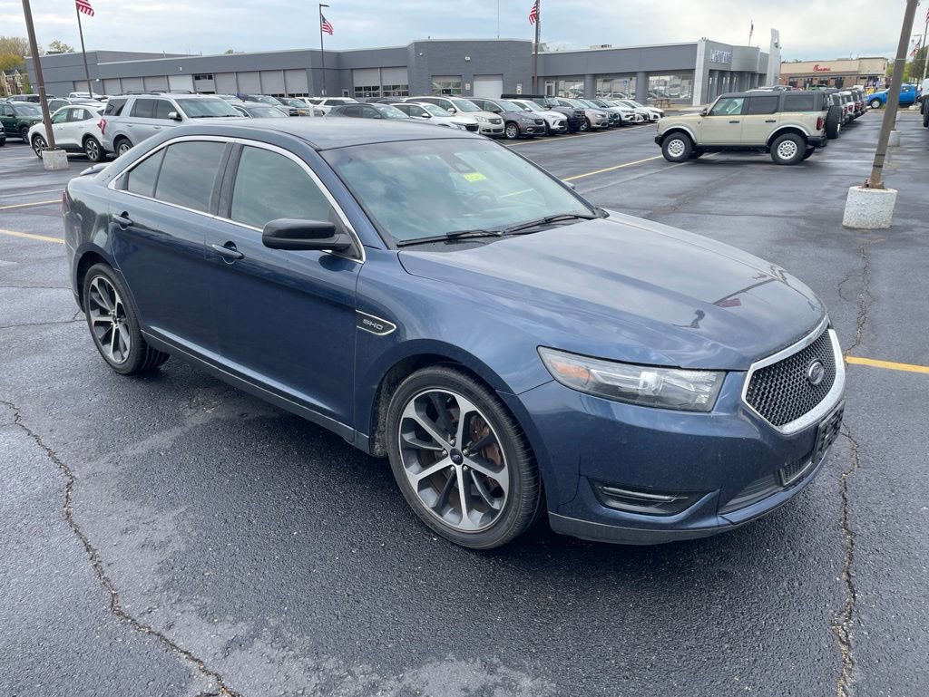 Used 2016 Ford Taurus SHO w/ Equipment Group 401A AWD/4WD image 3