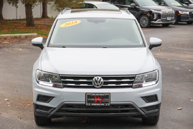 Used 2018 Volkswagen Tiguan SE w/ Panoramic Sunroof Package AWD/4WD image 16