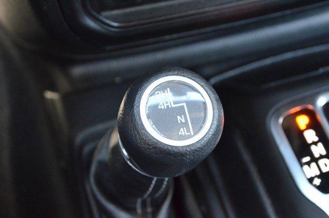 Used 2021 Jeep Wrangler Unlimited Sahara image 28