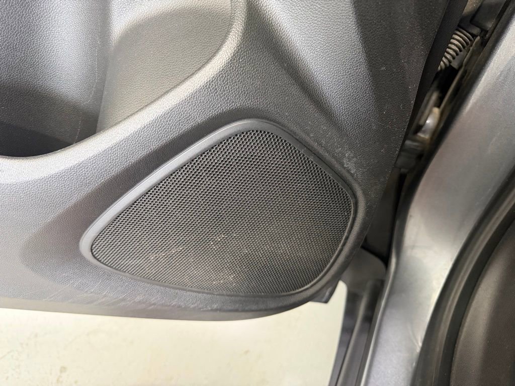 Used 2021 Buick Encore GX Preferred image 16