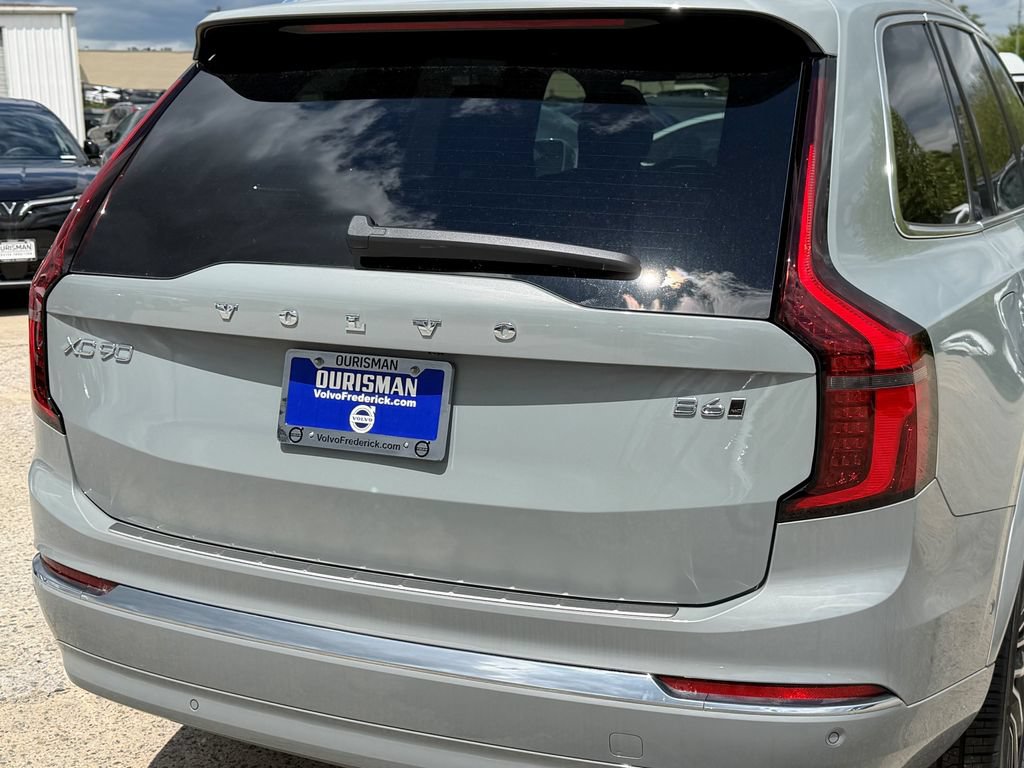 New 2026 Volvo XC90 B6 Plus AWD/4WD image 5